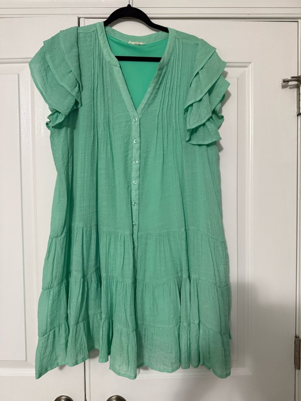 Women's Mint Green Ruffle Sleeve Button-Front Dress
